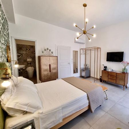 Dimora Giusti Bed and Breakfast Lecce Buitenkant foto