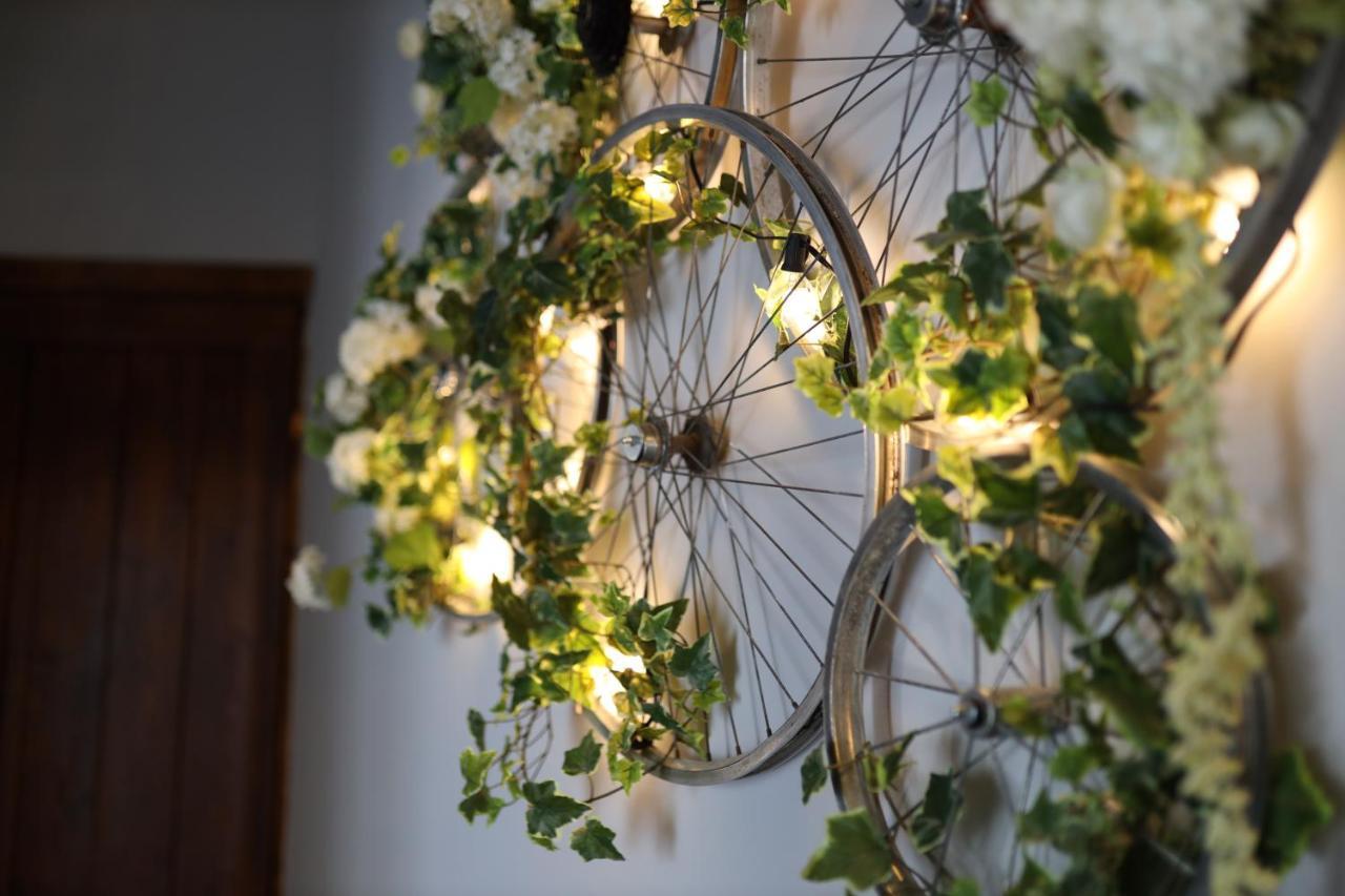 Dimora Giusti Bed and Breakfast Lecce Buitenkant foto