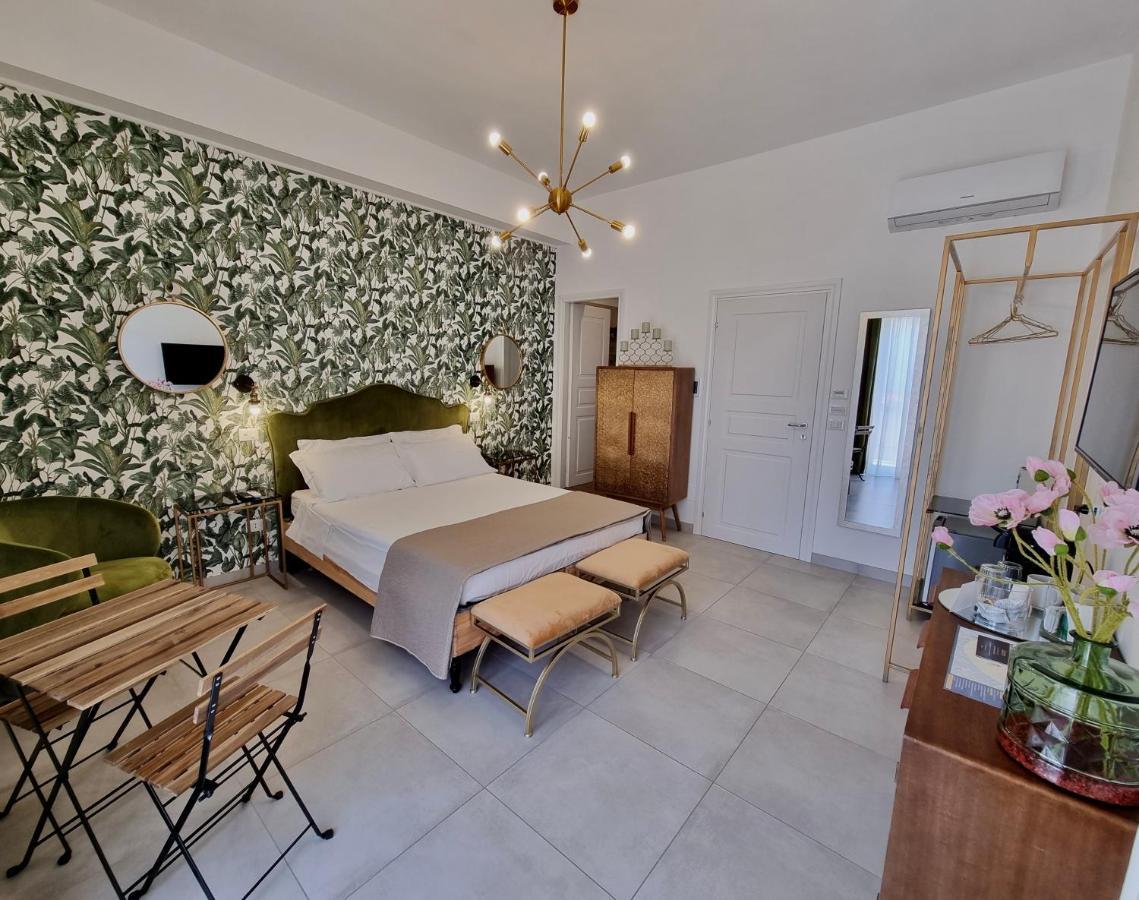 Dimora Giusti Bed and Breakfast Lecce Buitenkant foto