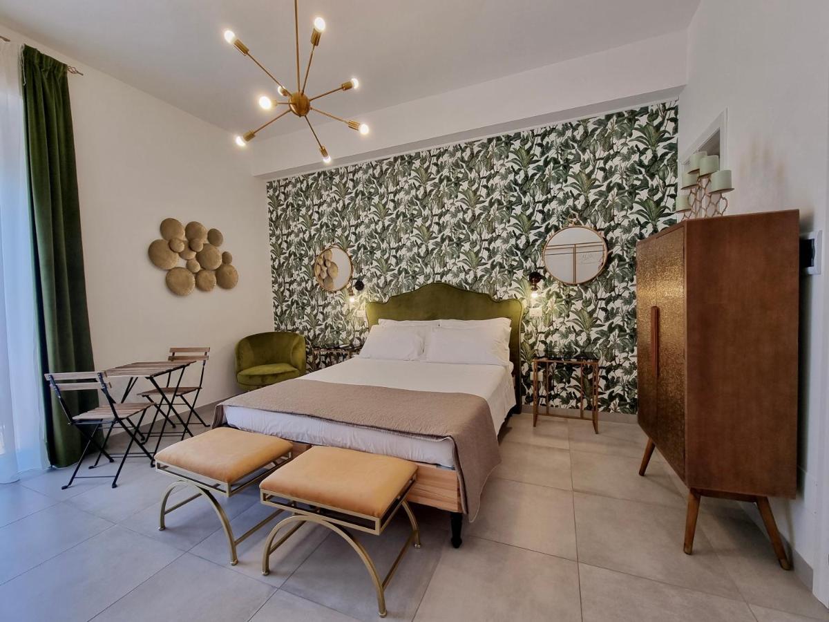Dimora Giusti Bed and Breakfast Lecce Buitenkant foto