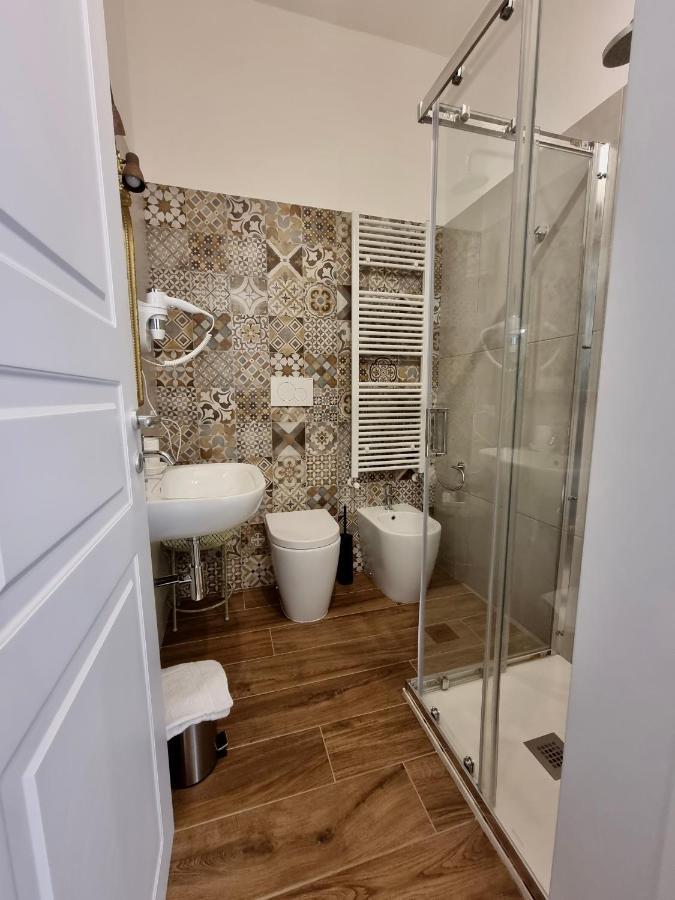 Dimora Giusti Bed and Breakfast Lecce Buitenkant foto
