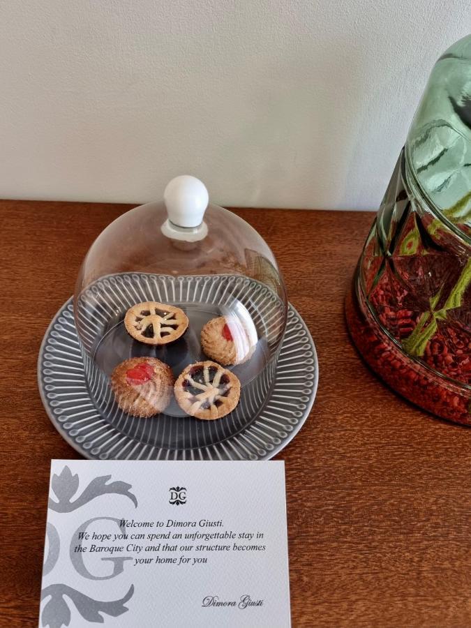 Dimora Giusti Bed and Breakfast Lecce Buitenkant foto
