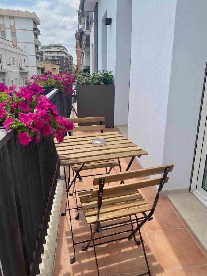 Dimora Giusti Bed and Breakfast Lecce Buitenkant foto