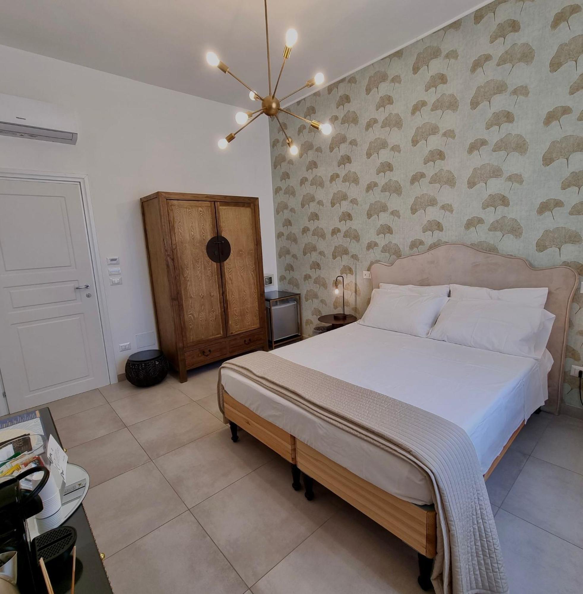 Dimora Giusti Bed and Breakfast Lecce Buitenkant foto